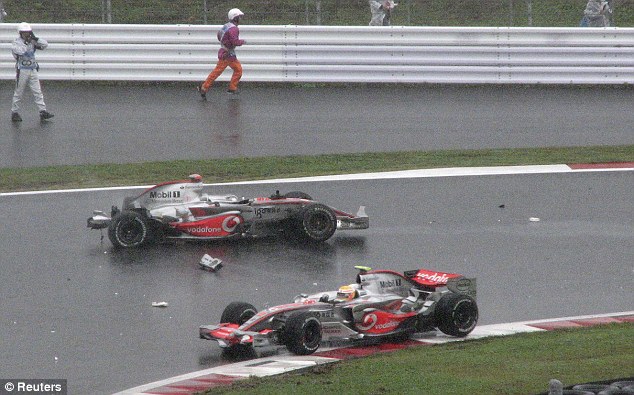 Periodi duri per gli amanti del motorsport, vero? Difficile stare sul divano senza guardare delle vetture che girano in pista? Ci pensiamo noi! Ecco 10 gare spettacolari da riguardare per abbattere la noia.