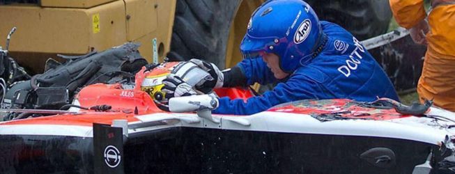 In questo articolo andremo ad affrontare tutti i dispositivi di sicurezza che, nel corso degli anni, hanno consentito uno sviluppo sicuro delle monoposto. Clicca qui per leggere il precedente articolo della serie sulla sicurezza in F1 riguardante le barriere.