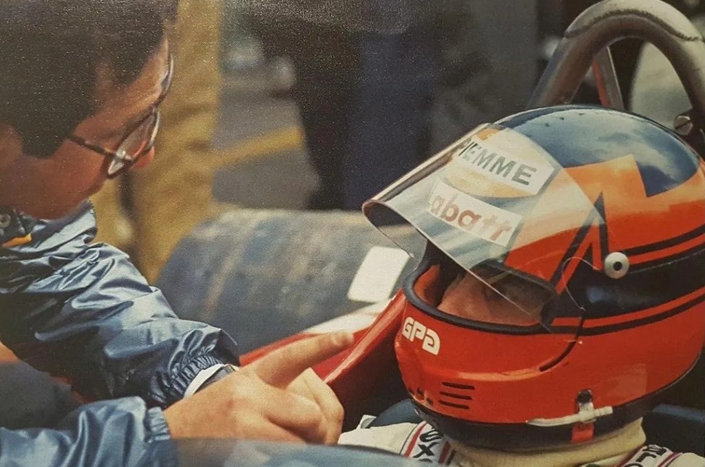 b906c035 fe19 4c09 b9db 7b0d1b1a660e 1