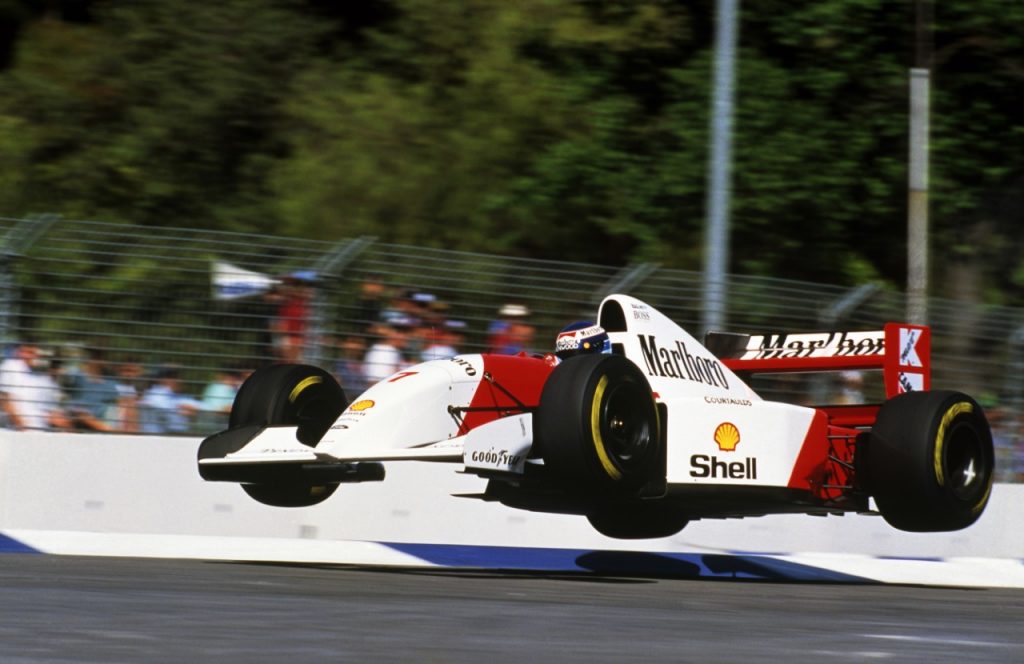 Dati che ci fanno riflettere sulla figura di Mika Hakkinen, il secondo pilota finlandese per numero di vittorie dopo Iceman Kimi Raikkonen.