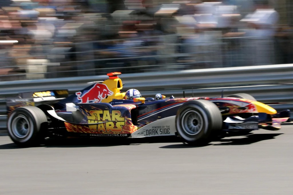Le più discusse, le più brutte, quelle mai utilizzate o quelle usate in particolari occasioni: ecco le 10 livree più memorabili della Formula 1 
