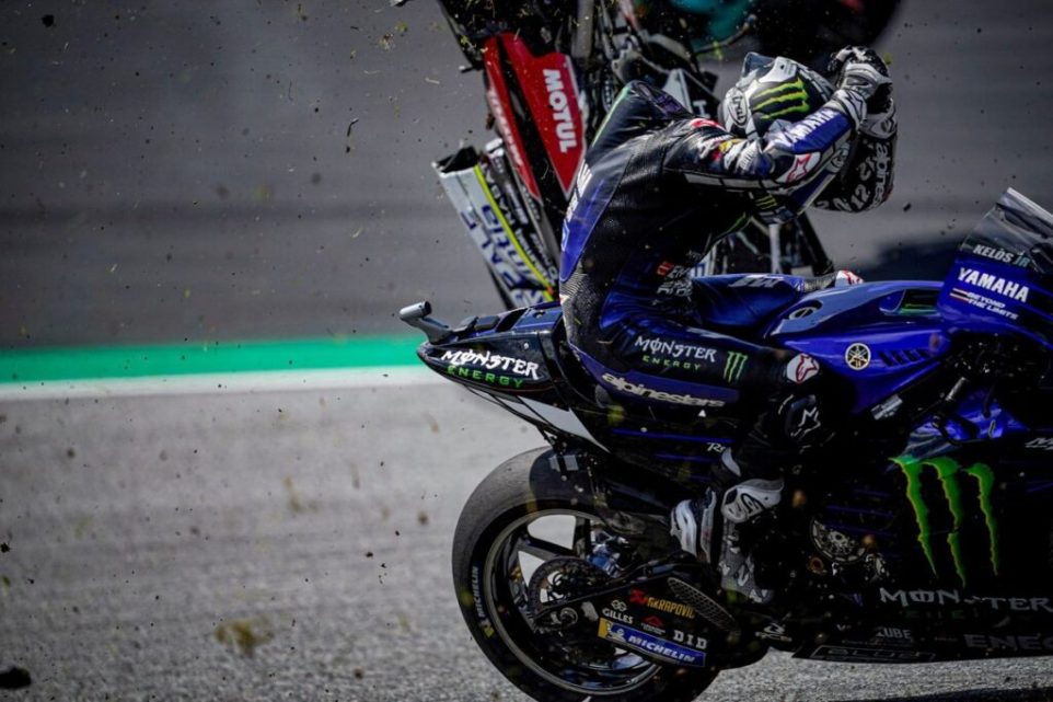 vinales su incidente motogp moto sfiora rossi spielberg red bull ring gp austria 2020 1024x682 1