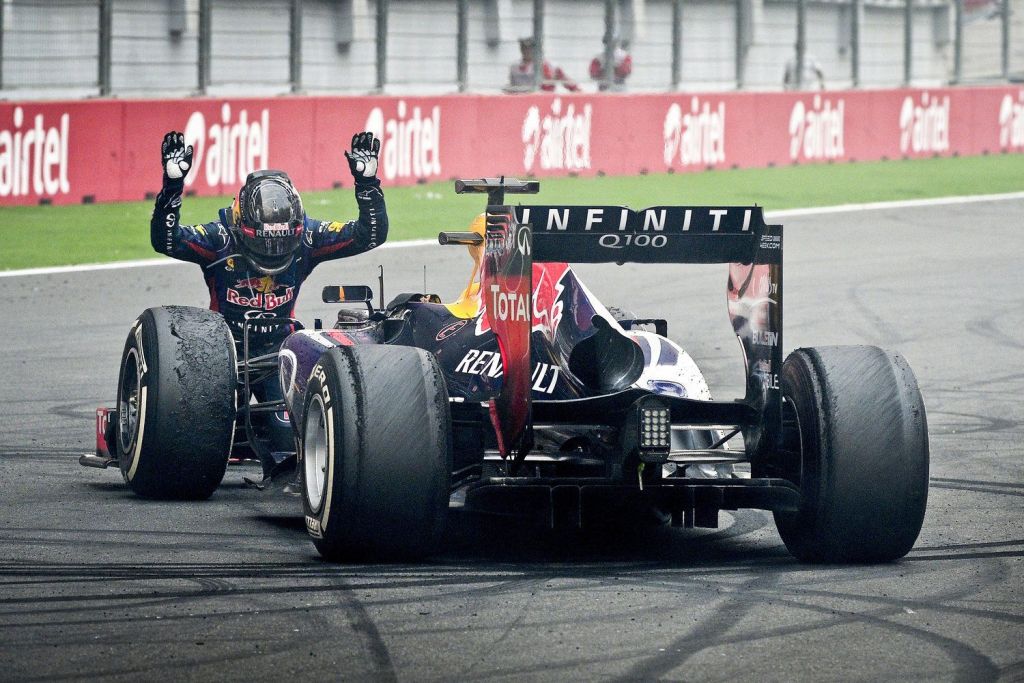 Vettel quattro volte campione del mondo con la Red Bull