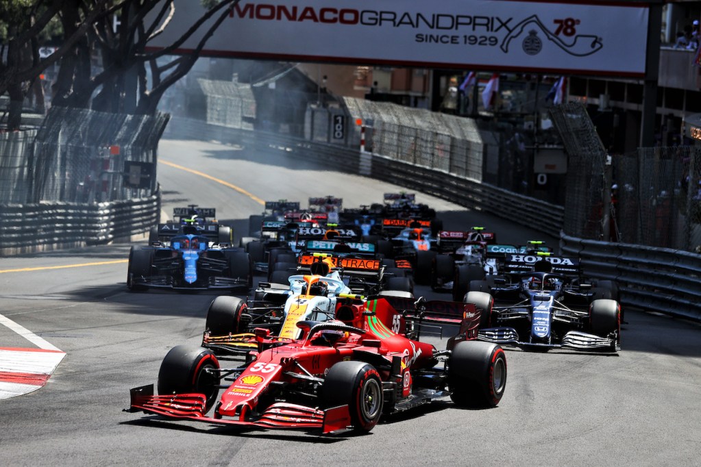Carlos Sainz durante il GP di Monaco