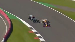 Contatto Hamilton e Verstappen Formula 1