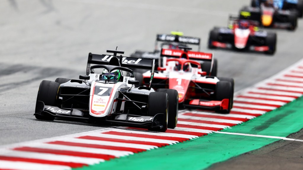 02 frederik vesti art grand prix c formula motorsport limited 2