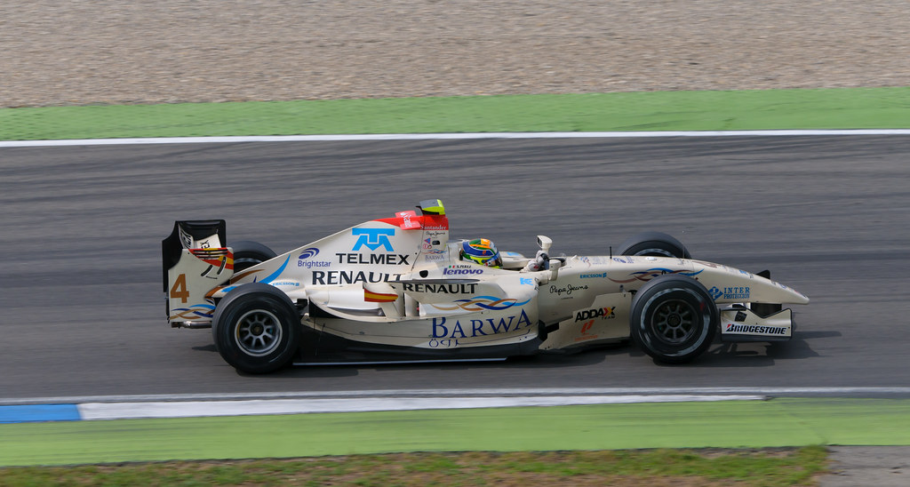 Sergio Perez nel tempo si è guadagnato il titolo di maestro delle rimonte. Però questa qualità non l'ha guadagnata in Formula 1,bensì già in GP2...