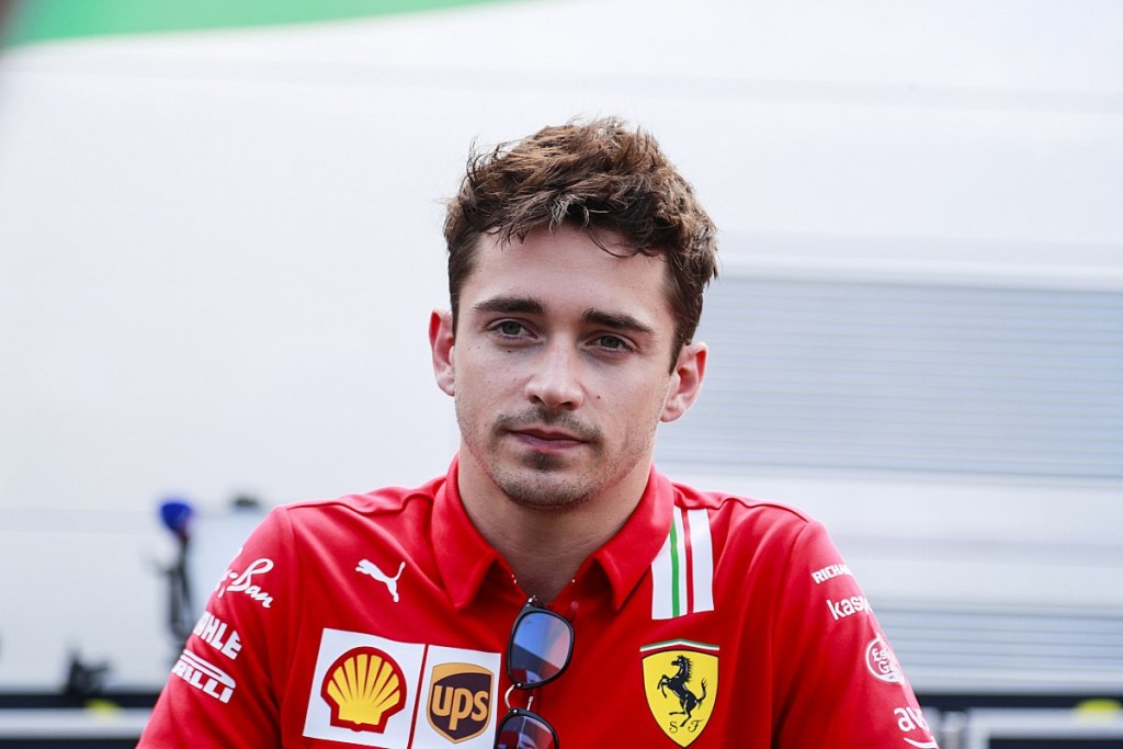 Nella conferenza stampa post-presentazione della nuova F1-75, i piloti Ferrari e Binotto hanno parlato di temi particolarmente scottanti.