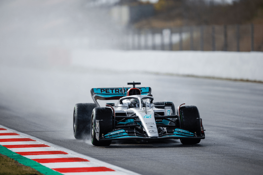 Test Barcellona: le impressioni di Russell e Hamilton