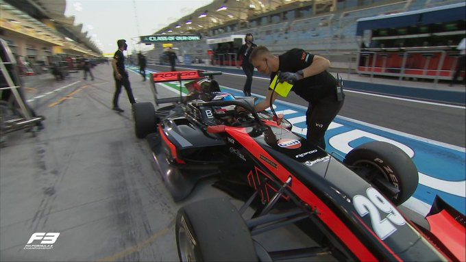 Ecco le prime qualifiche della stagione di Formula 3, con il rookie Franco Colapinto che si prende la pole position, precedendo Stanek e Maini.