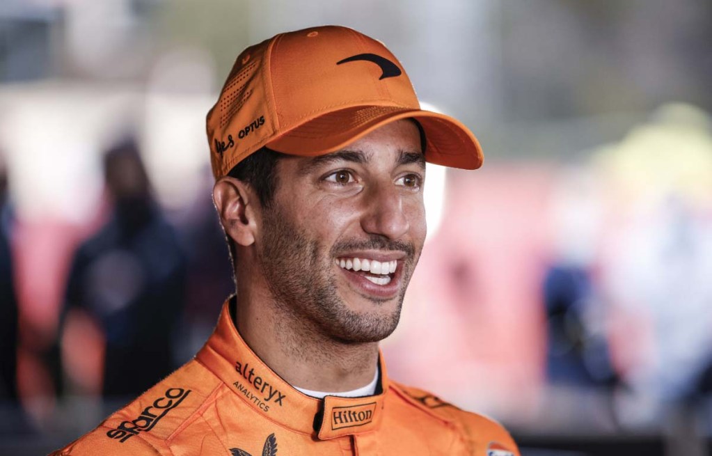 daniel ricciardo smile barcelona interview planetf1