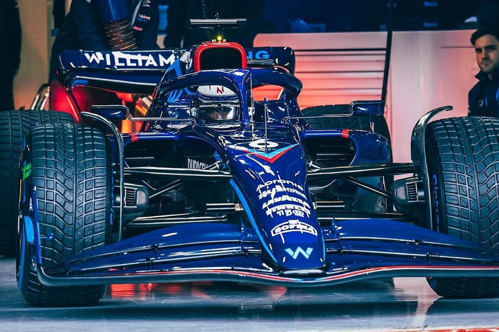 Sebbene si sia discusso molto sulle prospettive della Ferrari per la stagione 2022, Damon Hill sta tenendo d'occhio ciò che la Williams può ottenere nella prossima stagione.