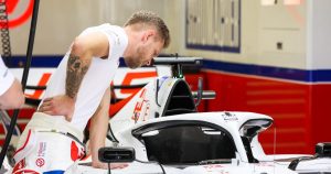 kevin magnussen looking into the haas planetf1 1200x630 1