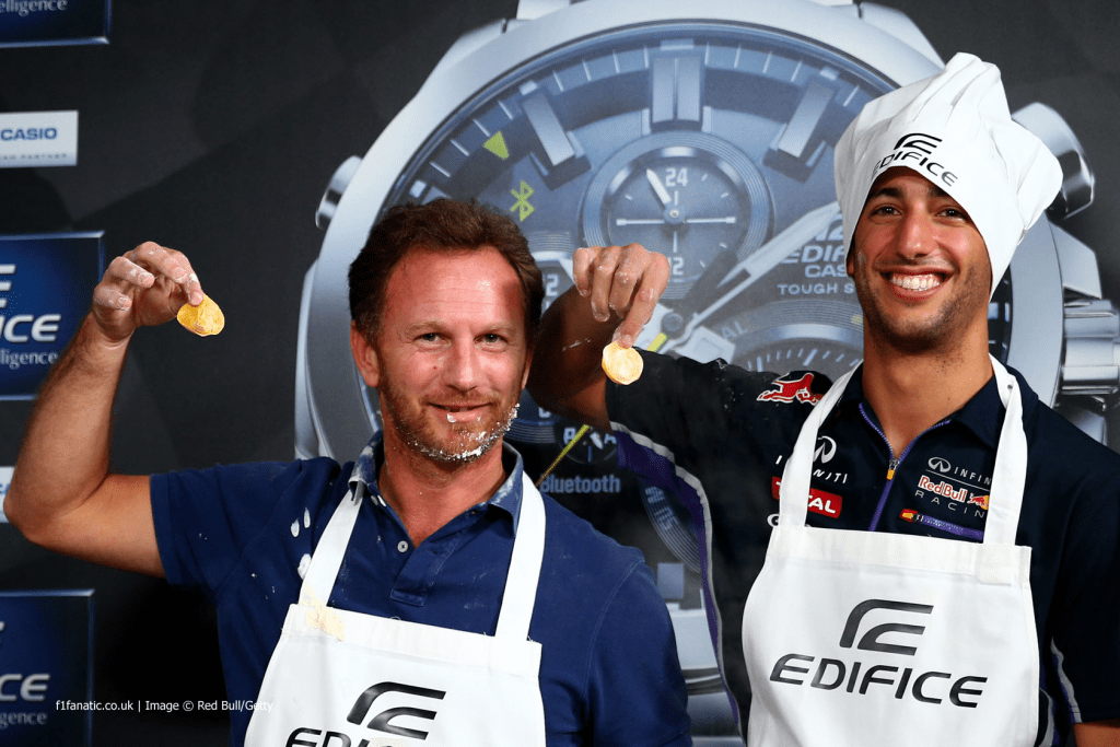 Daniel Ricciardo ha riconosciuto di non essersi pentito di aver lasciato la Red Bull nel 2018. L'australiano ricorda che stare con una squadra non dipende solo dalla velocità della macchina, ma anche da ciò che accade internamente.