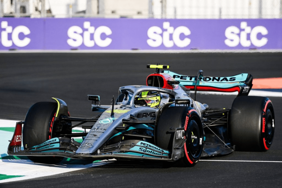 Uno dei timori che la FIA ha avuto per quest'anno è che uno dei quattro motoristi potesse rimanere indietro nello sviluppo del nuovo motore. Tuttavia, Nikolas Tombazis conferma che ciò non è accaduto, quindi non dovrebbero intervenire.