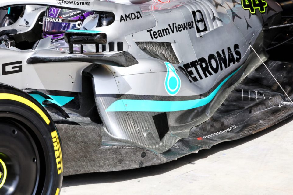 sidepod Mercedes