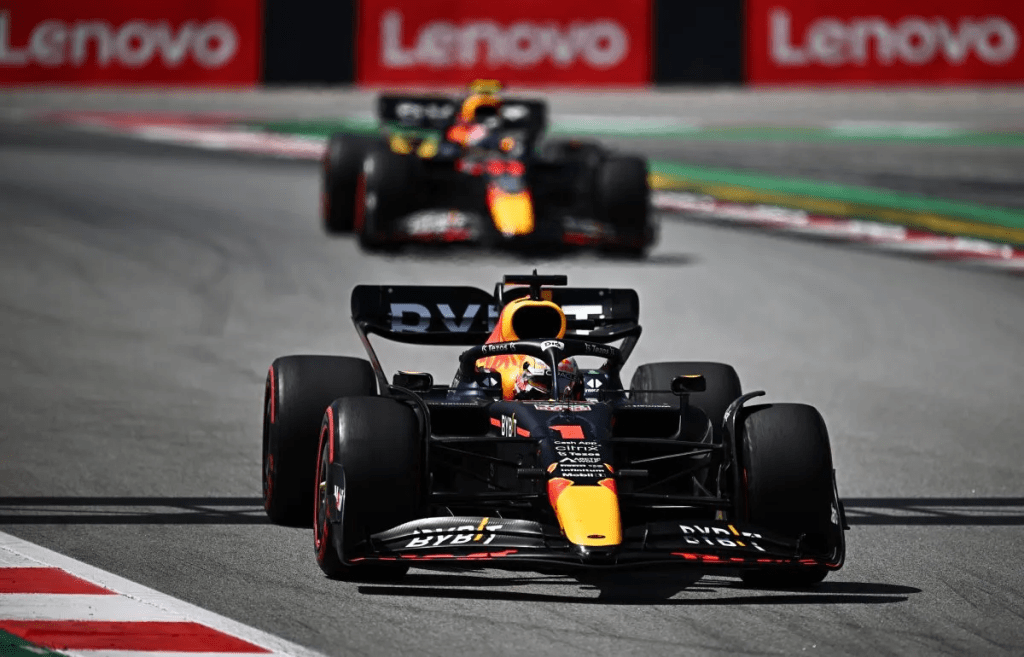 Red Bull, GP Spagna 2022, lotta Verstappen-Pérez