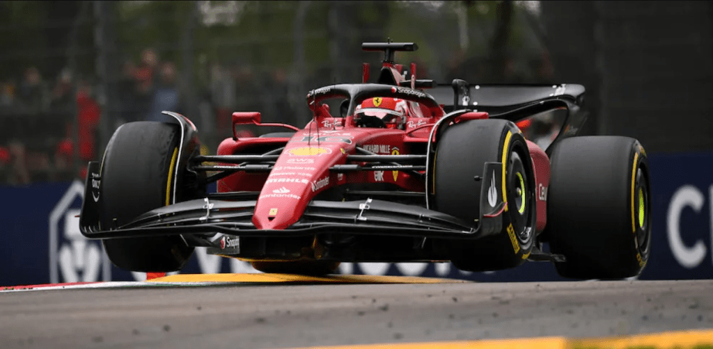 Damon Hill spiega cosa Leclerc può imparare da Perez
