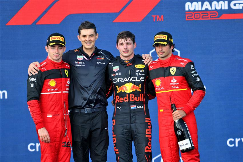 Tempo di voti per i protagonisti del Gran Premio di Miami. La vittoria va a un super Max Verstappen, davanti a Charles Leclerc e Carlos Sainz.