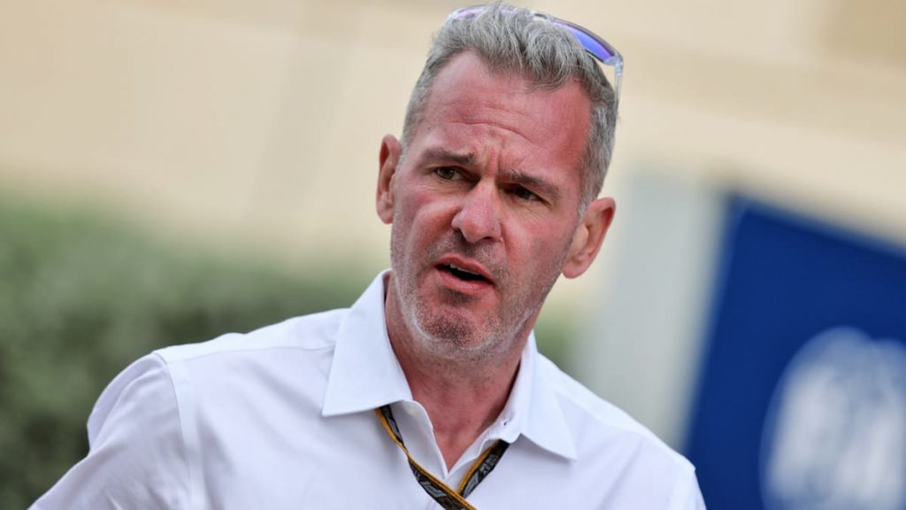 Niels Wittich potrà esercitare la sua posizione di direttore di gara di Formula 1 questo fine settimana a Miami. Il tedesco è risultato negativo a un nuovo test PCR, secondo la stampa tedesca, e potrà entrare negli Stati Uniti, un Paese che richiede ai visitatori di avere un test PCR negativo 24 ore prima di entrare nel Paese. Al momento la FIA non ha detto nulla al riguardo.