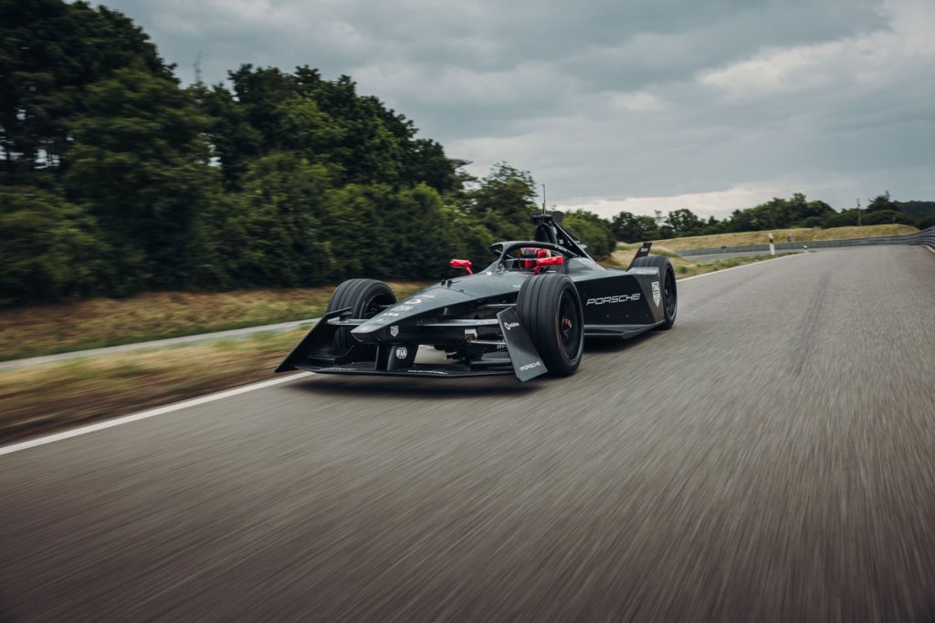 Wehrlein a bordo della Gen3 di Porsche.