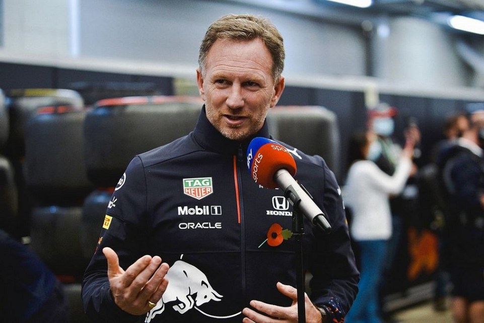 Il team principal Red Bull si scaglia contro Mercedes e le recenti azioni della FIA.