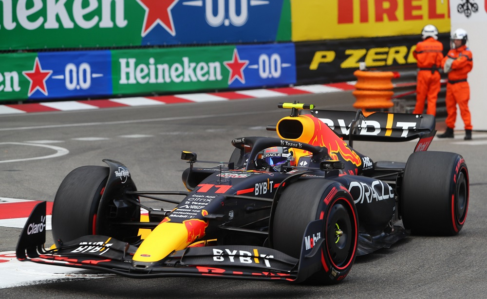 Helmut Marko ha affermato che il vincitore del Gran Premio di Monaco Sergio Perez ha ufficialmente firmato il suo nuovo contratto con la Red Bull prima del previsto.