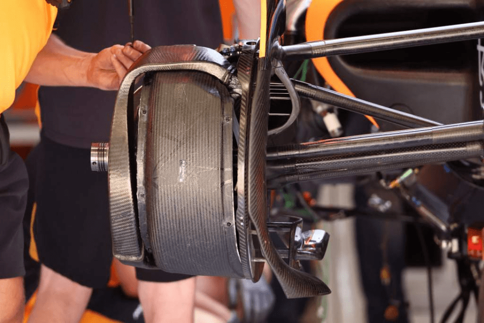Key spiega come McLaren ha risolto il problema ai freni di inizio stagione