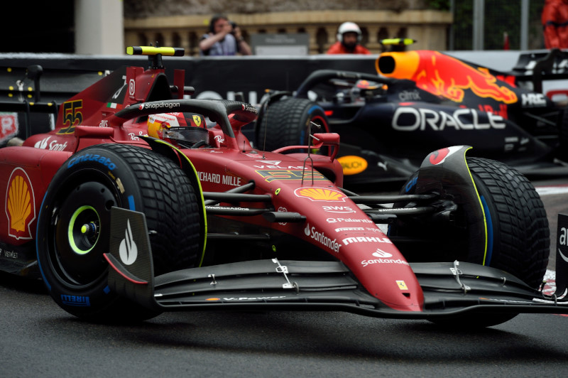 Lotta Ferrari-Red Bull al GP di Monaco