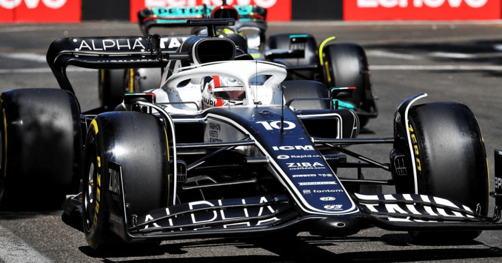 Tempo di voti per i protagonisti del Gran Premio d'Azerbaijan. A Baku, vittoria per Max Verstappen davanti a Sergio Perez e George Russell. Disastro per le due Ferrari.