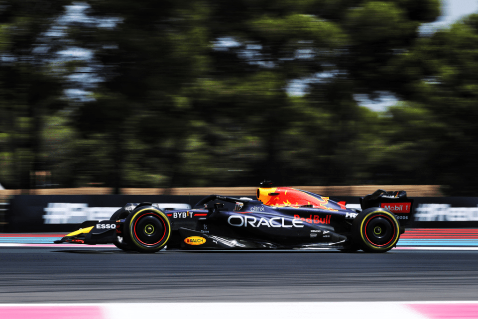 Verstappen crede che la Red Bull abbia ancora bisogno di aggiornamenti