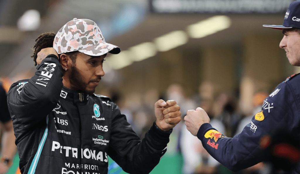 Lewis Hamilton afferma che il "trauma" che ha subito all'indomani del Gran Premio di Abu Dhabi 2021 sarà "sempre" con lui.