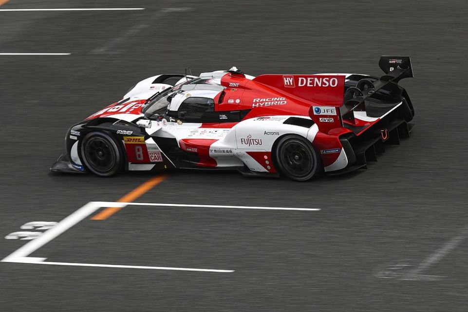 In un Fuji privo di colpi di scena, domina la gara Toyota, vittoria in LMP2 per WRT; in LMGTE PRO è 1-2 Ferrari.