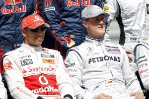 f1 bahrain gp 2010 lewis hamil