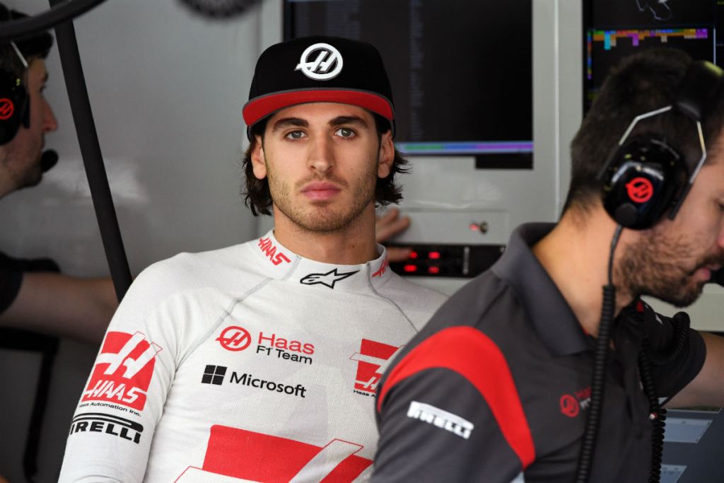C'è anche Nico Hulkenberg fra i pretendenti al sedile della Haas nel 2023 come possibile sostituto di Mick Schumacher.