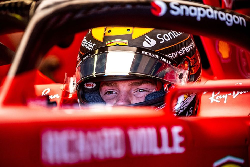 Il collaudatore Ferrari Robert Shwartzman farà il suo debutto nel weekend del Gran Premio degli Stati Uniti di Formula 1 prendendo parte alle FP1.