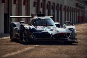 BMW LMDh copertina 2