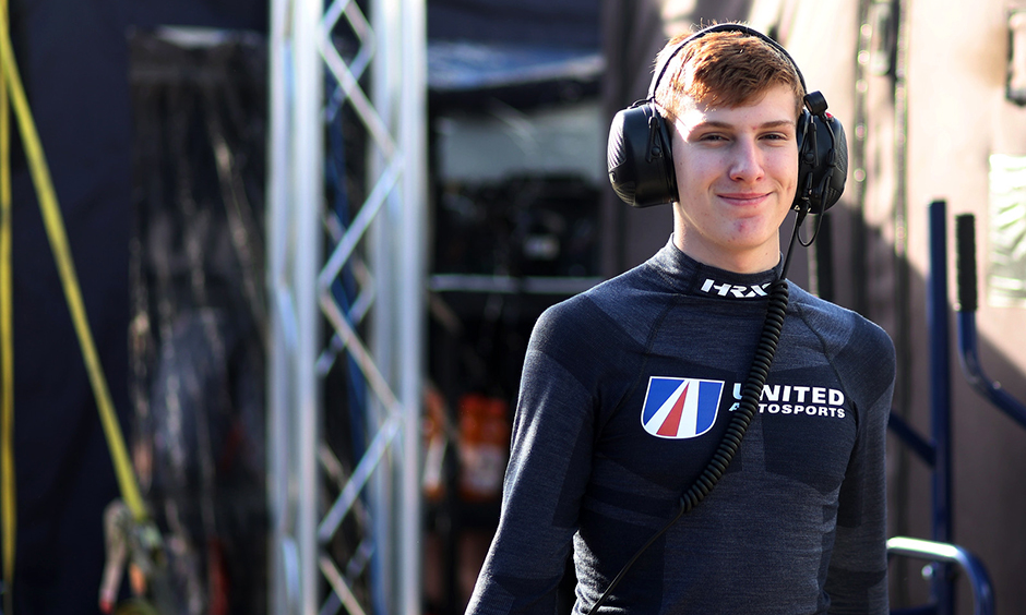 Dopo essere diventato il pilota più giovane in assoluto ad aver preso il via alla 24 Ore di Le Mans, il nome del sedicenne Josh Pierson continua ad acquistare notorietà. Dopo aver vinto al suo debutto nel Campionato del Mondo di Endurance a Sebring all'inizio di quest'anno, l'adolescente pilota LMP2 ha un brillante futuro davanti a sé, che potrebbe dare ad altri motivi per seguire le sue orme.