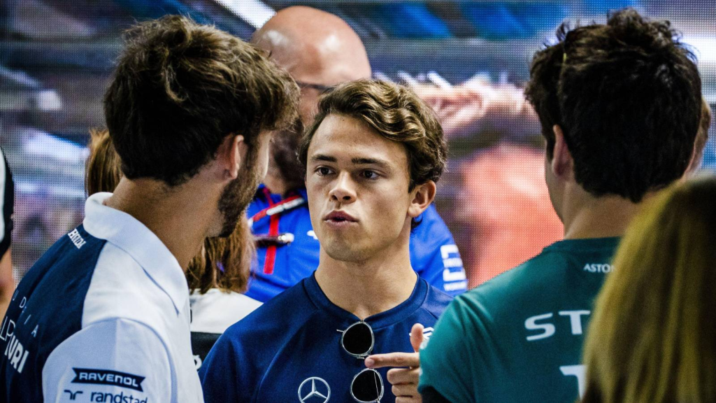 Helmut Marko, super consulente sportivo per Red Bull, ritiene che Nyck De Vries sia in grado di diventare il primo pilota AlphaTauri nel 2023, nonostante il suo status di rookie.