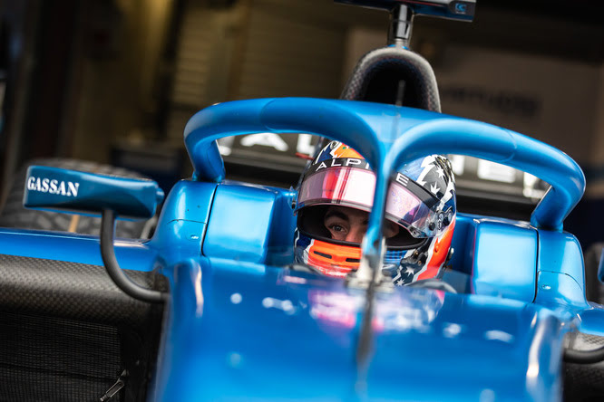 Anche se la stagione 2022 non è ancora finita, i team stanno già lavorando duramente per costruire le loro line-up 2023 in F2. Sfruttando le informazioni fornite dalla testata francese AUTOhebdo, abbiamo provato a ricostruire la griglia del prossimo anno.