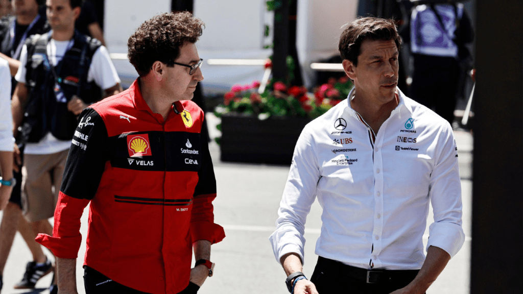 Toto Wolff insieme a Mattia Binotto