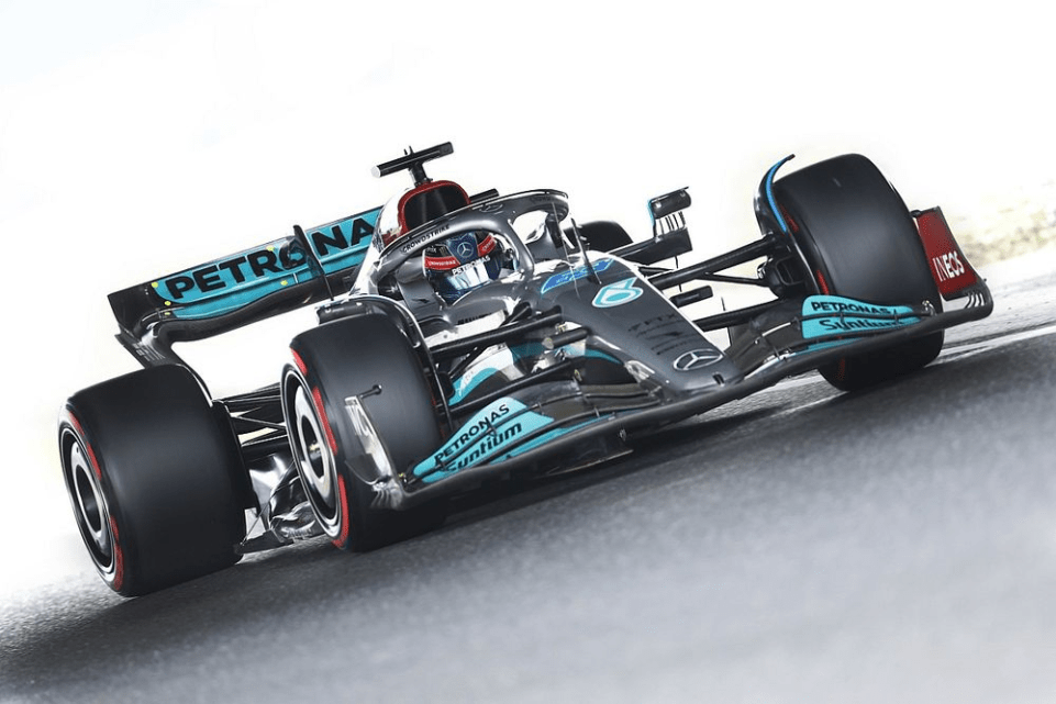 George Russell crede che le caratteristiche di Suzuka abbiano messo in mostra la debolezza di velocità in rettilineo della Mercedes dopo aver chiuso le qualifiche del Gran Premio del Giappone in ottava posizione.