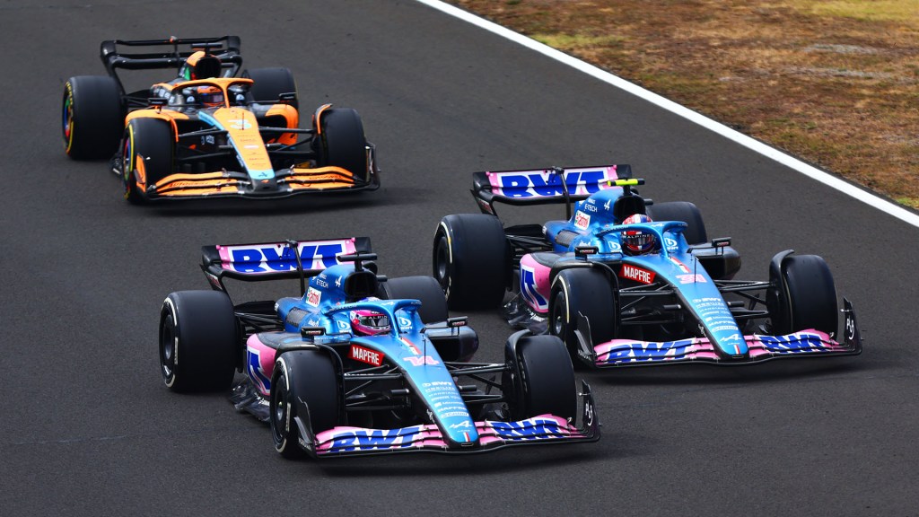Alpine vs McLaren
