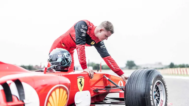 LA F2003-GA del tedesco è stata venduta all’asta a una cifra stellare, la più alta in assoluto per una vettura di F1.