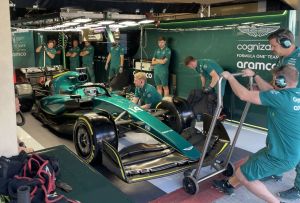 Alonso Aston Martin test Abu Dhabi 2022