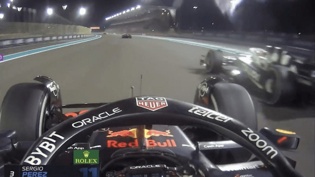 Sergio Perez crede che Pierre Gasly lo abbia disturbato abbastanza durante il Gran Premio di Abu Dhabi da meritare una penalità.