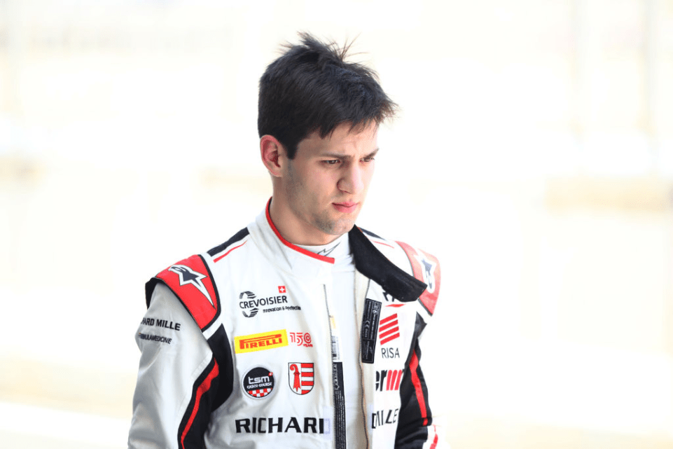 Gregoire Saucy rimarrà con ART Grand Prix per il quarto anno, e il suo secondo nel Campionato FIA di Formula 3, nel 2023.