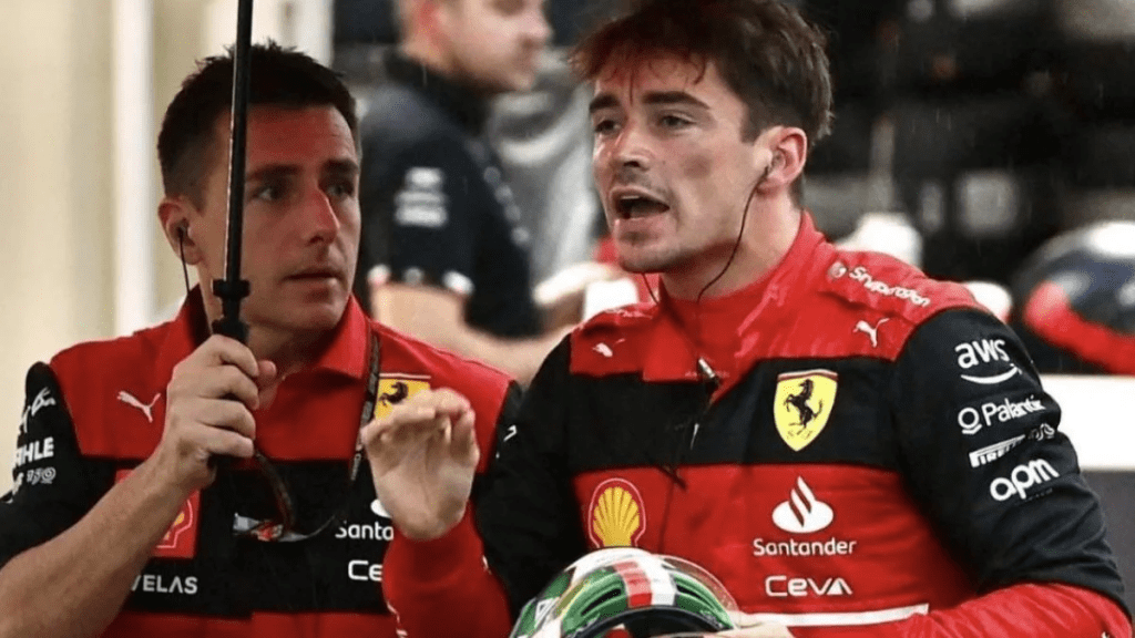 La Ferrari afferma che un doppio problema ha reso troppo rischioso lo scambio di posizioni tra Carlos Sainz e Charles Leclerc.