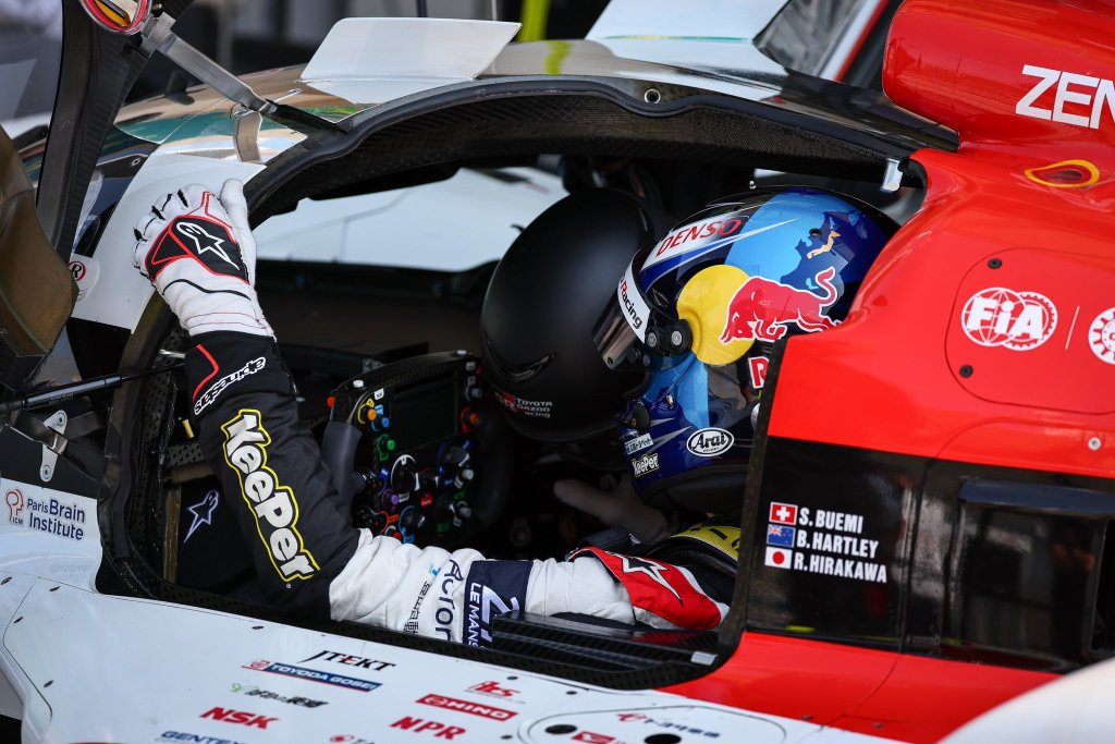 Il fresco campione WEC Ryo Hirakawa, ammette di aver avuto dubbi e perplessità riguardo la sua capacità di aiutare Toyota.
