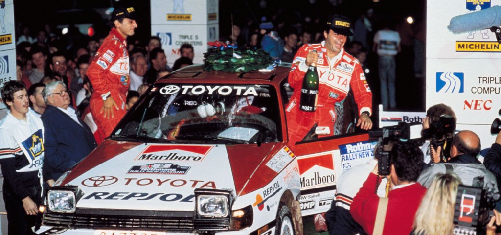 00 CArlos sainz rally nueva zelanda toyota 1990
